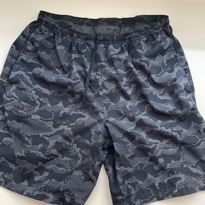 Nike Mens Medium short. Running/Workout shorts. 7” inseam w/ liner